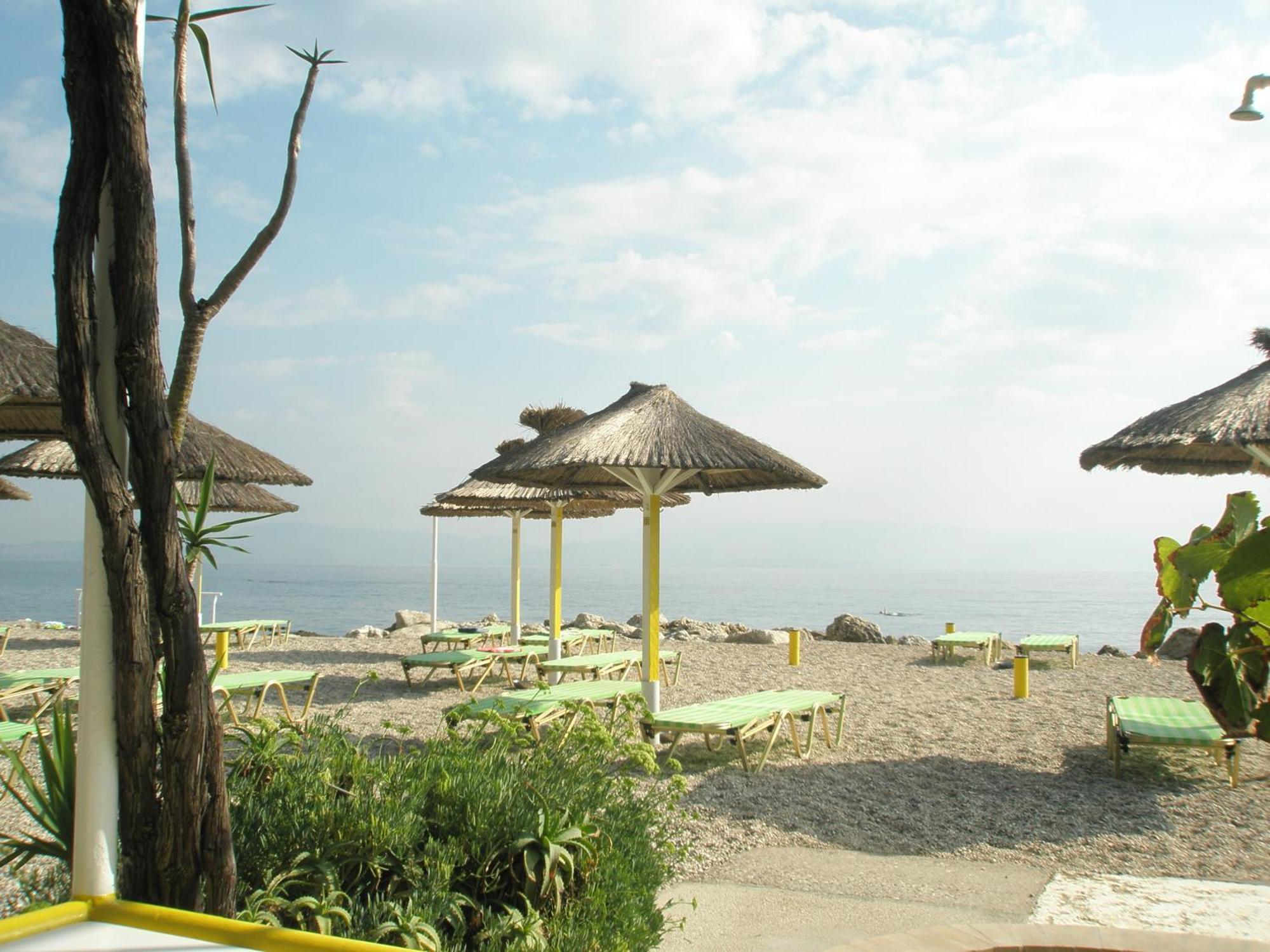 Faliraki Aparthotel Benitses (Corfu)